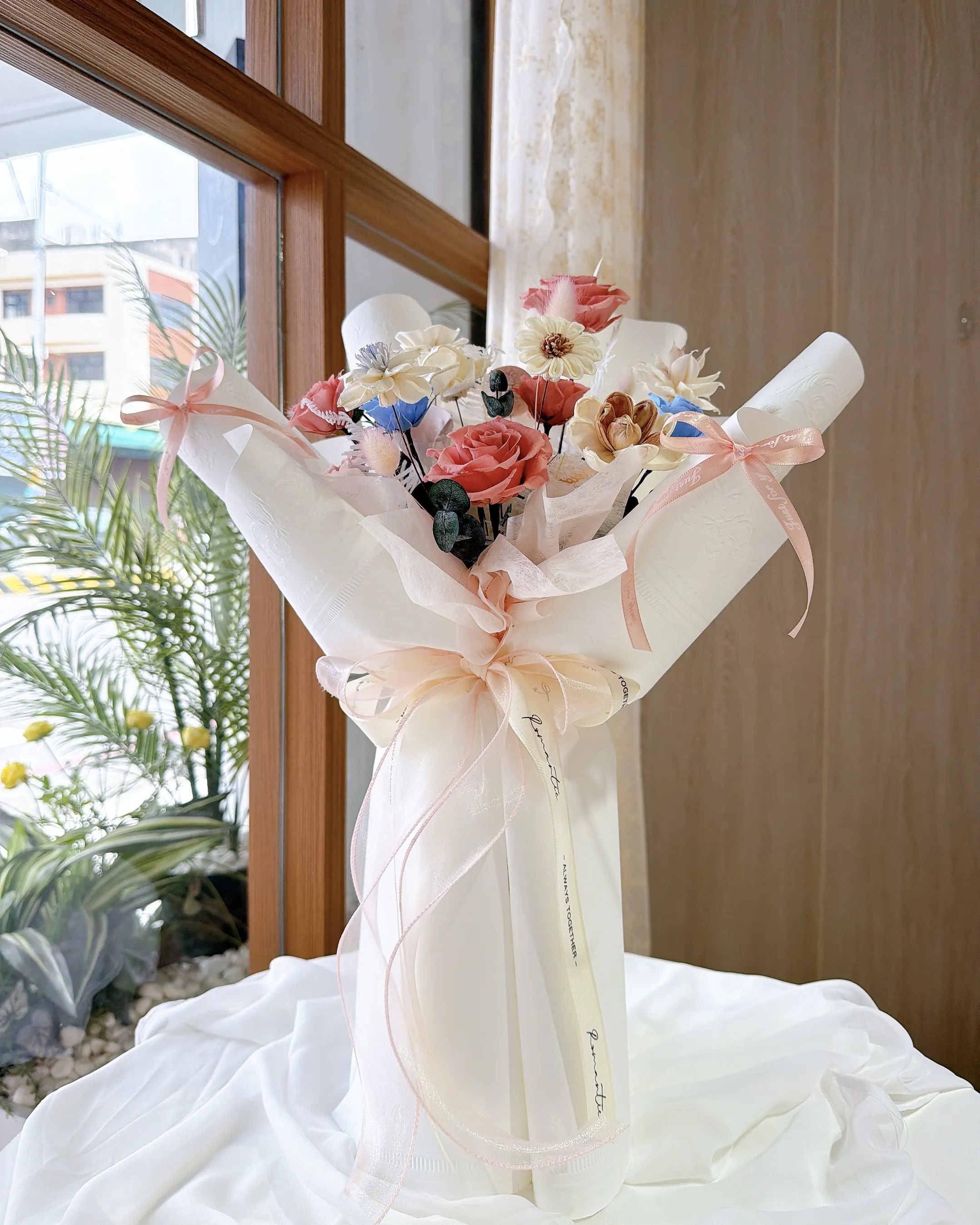 (現貨)永生花佐索拉花_大型花束